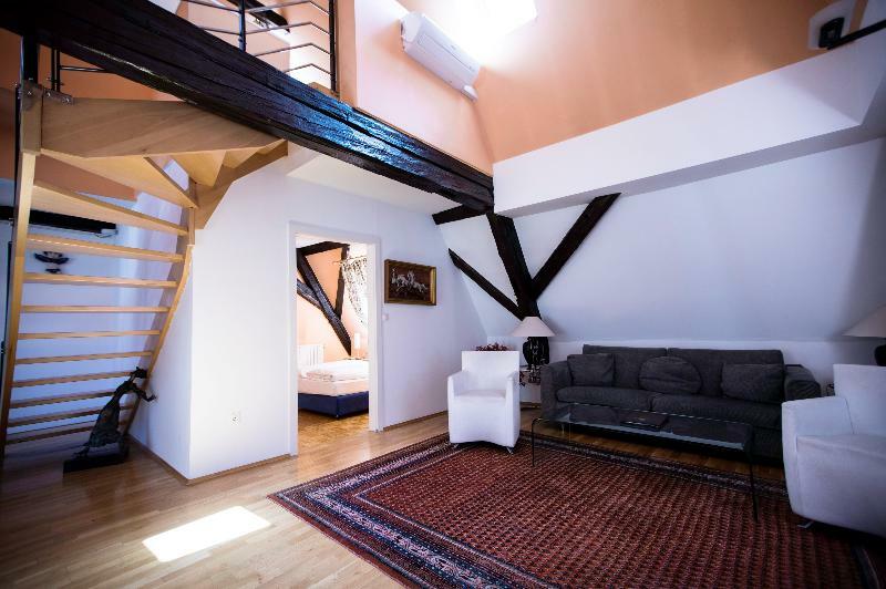 Boutique Hotel Dom - Rooms & Suites Graz Exterior photo